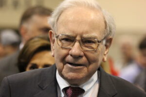 35% of Warren Buffett's $296 Billion Portfolio Is Invested in 3 Artificial Intelligence (AI) Stocks