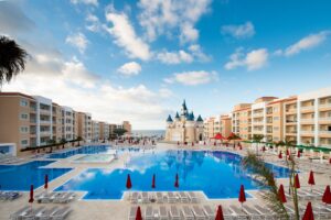 Hyatt finalizes Bahia Principe partnership, expanding all-inclusive portfolio